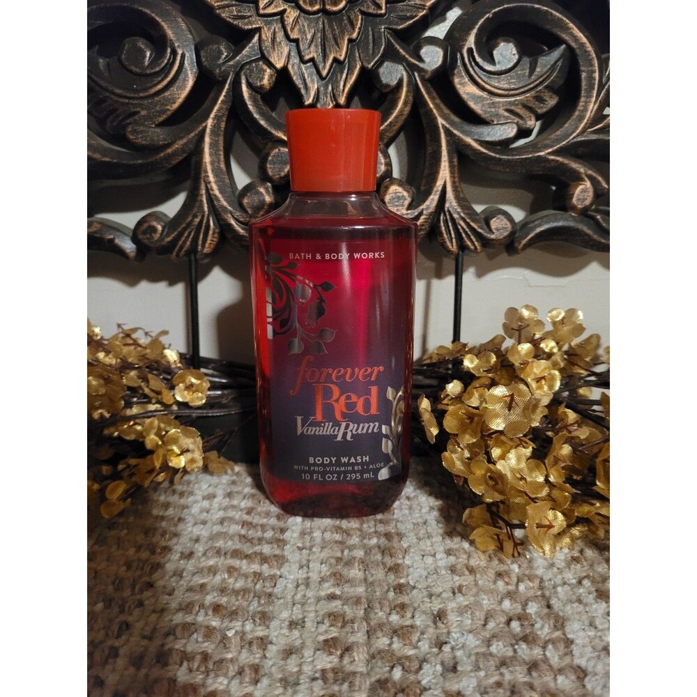 Forever Red Vanilla Rum Body Wash
